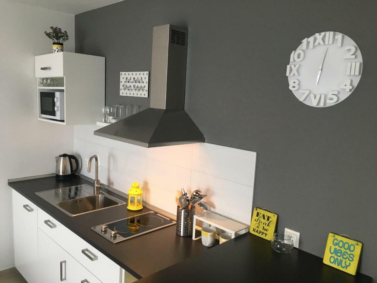 Apartments File Five พอดโกรา ภายนอก รูปภาพ